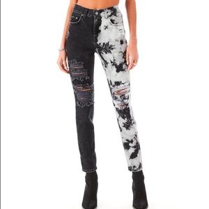 LF CARMAR ALEXANDER HALF BLEACH JEAN